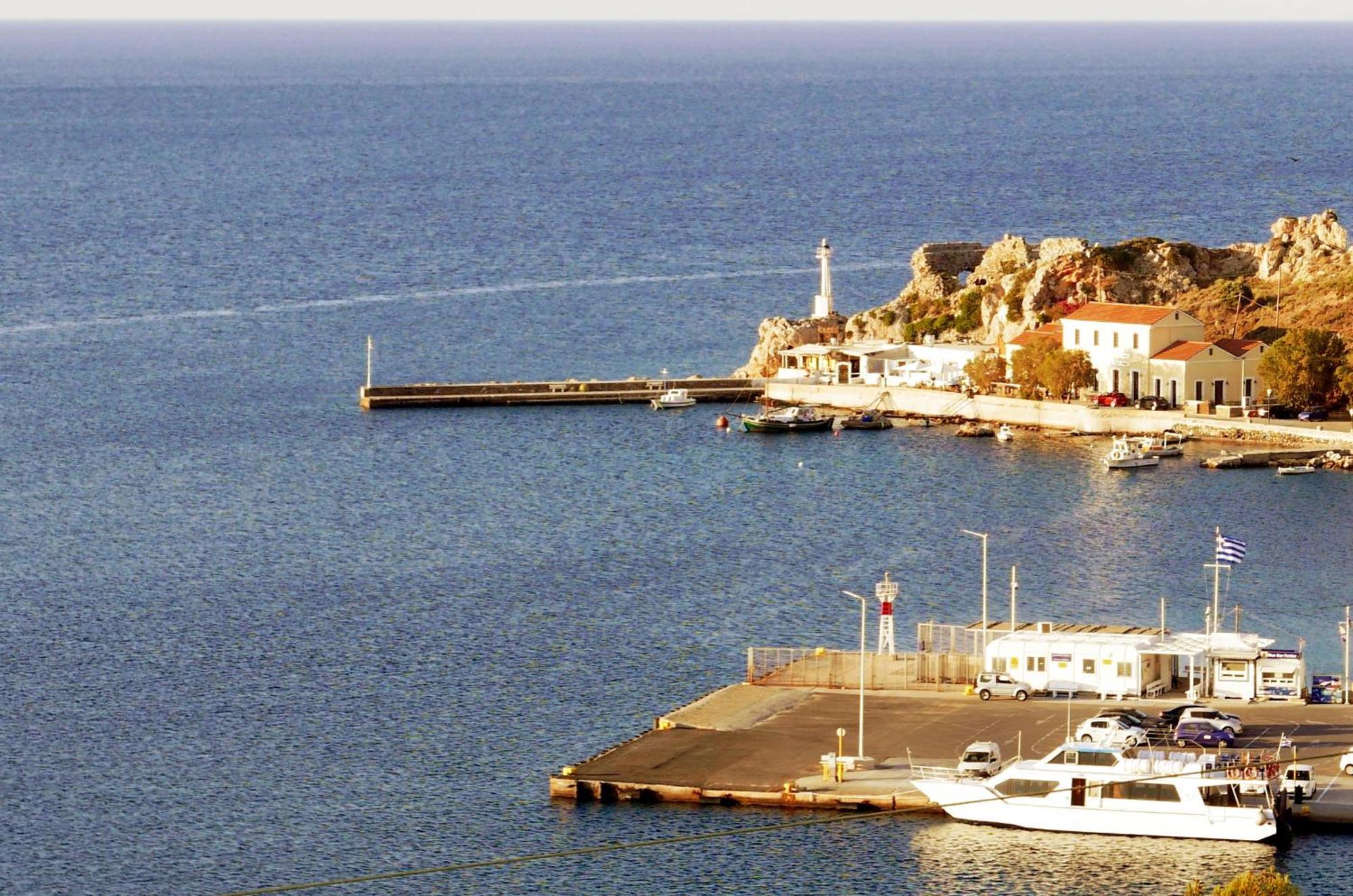 Elegeo Rockhouse Villa Agia Marina  Eksteriør bilde